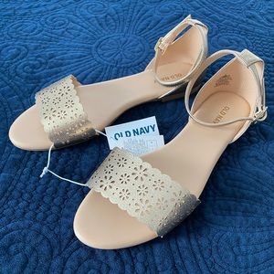 Old Navy gold sandals w/ankle strap